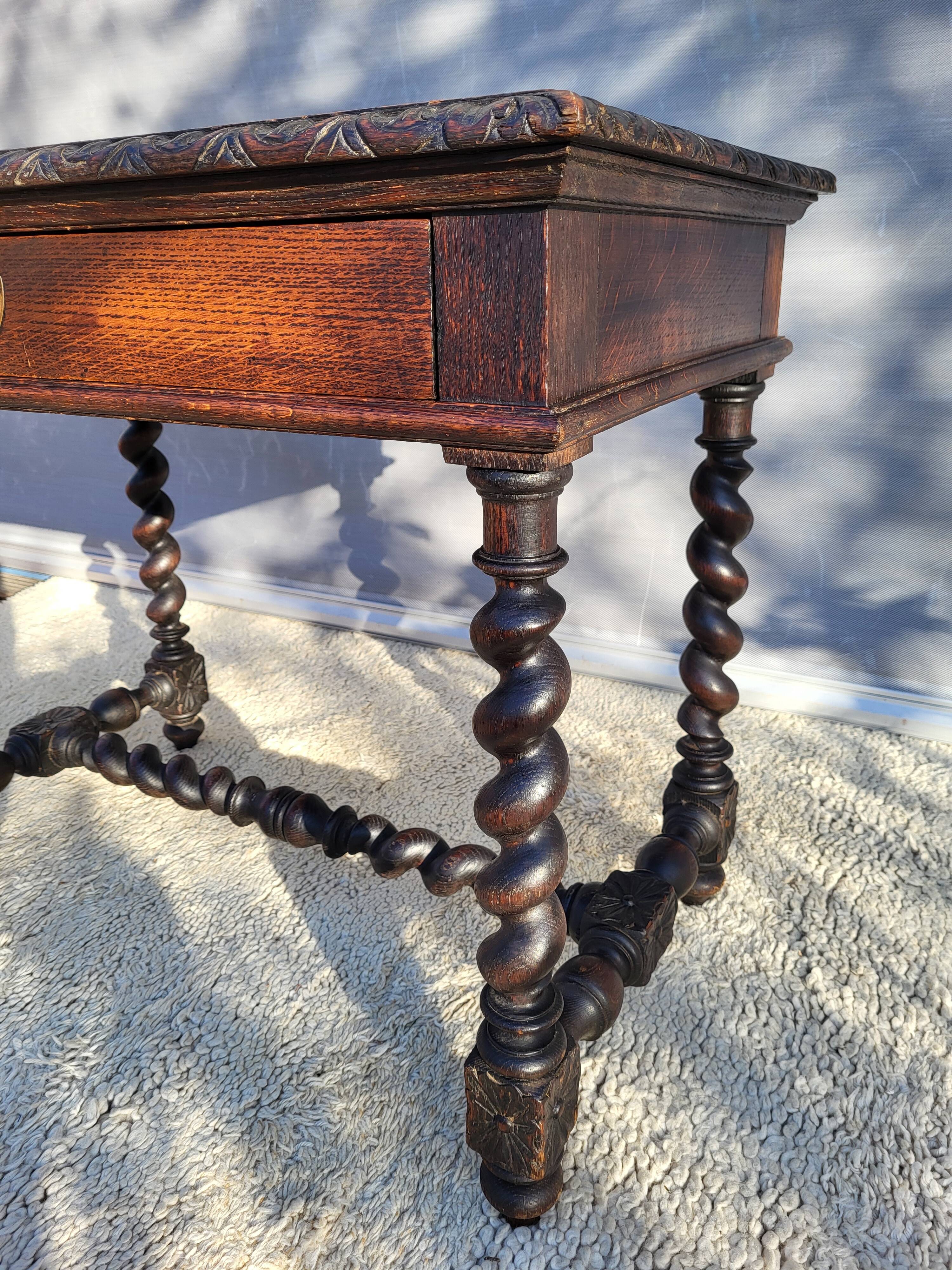 Louis XIII writing desk from the 19th century