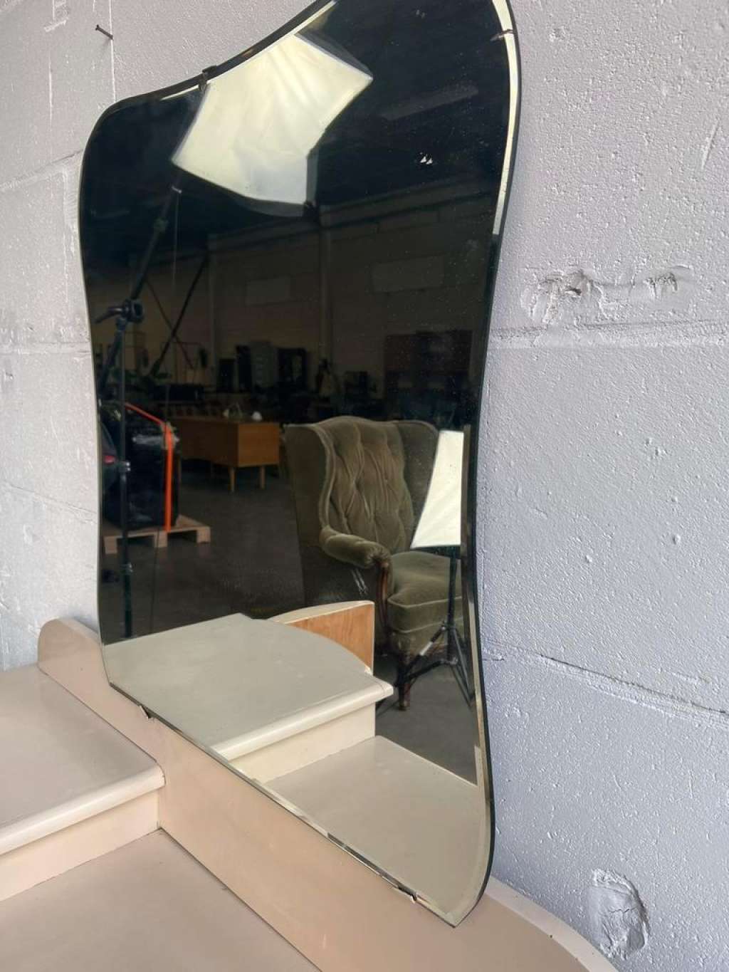 Vintage art deco furniture / make-up table / vanity cabinet