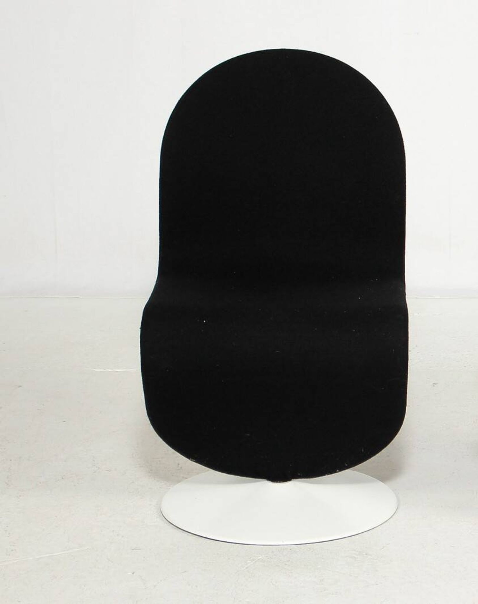 Lounge chair system 123 by Verner Panton