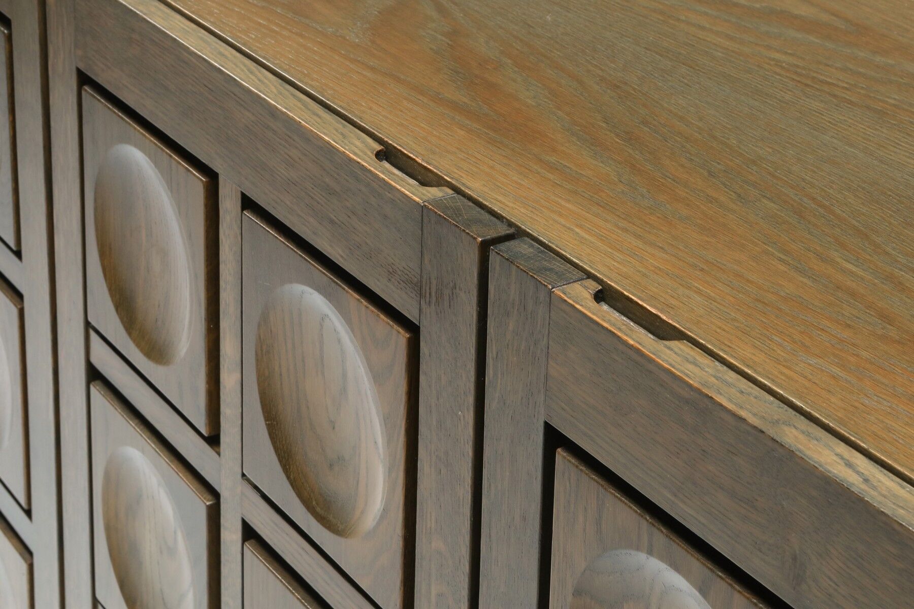 1970 oak graphic buffet