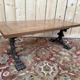 Table basse pieds fonte et plateau bois parquet