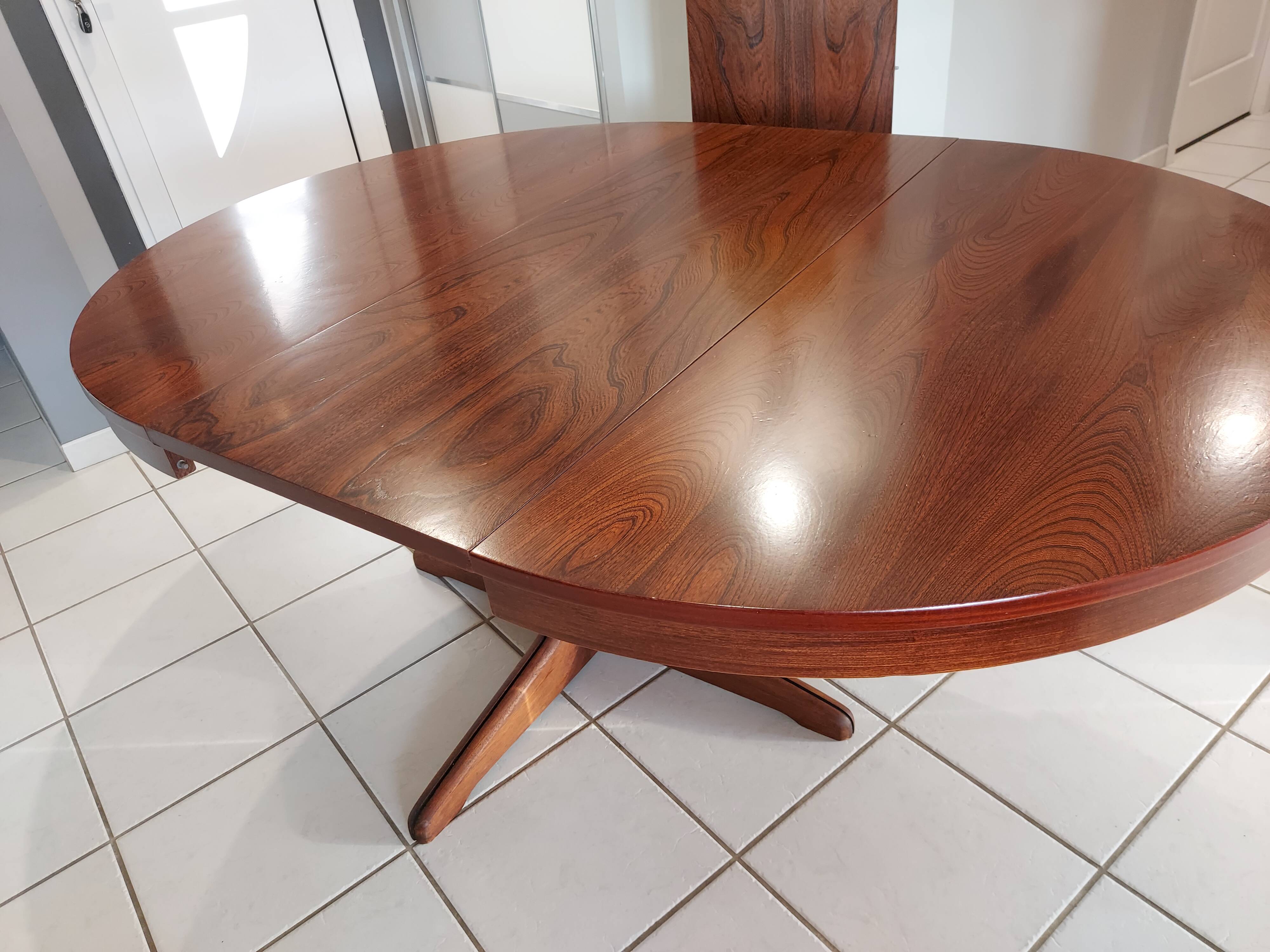 Baumann vintage 1970s extendable round table