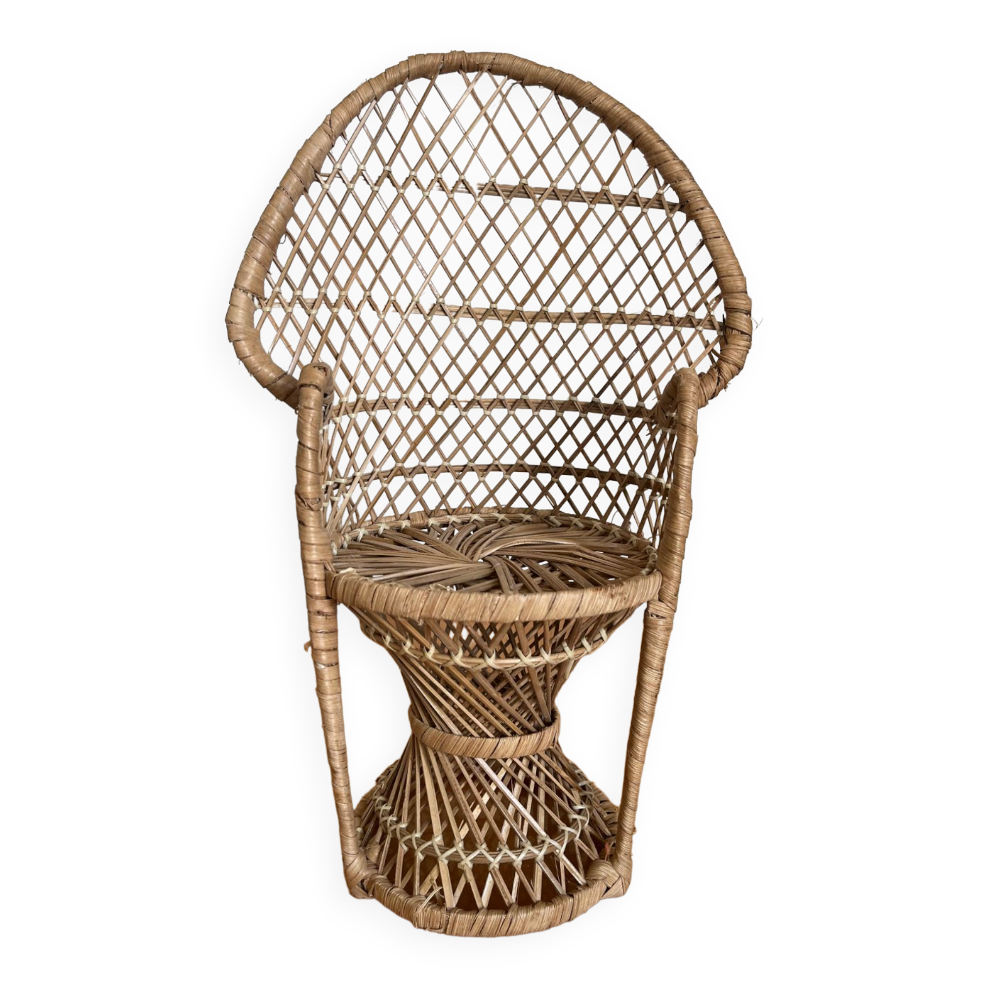 Emmanuelle vintage rattan plant holder
