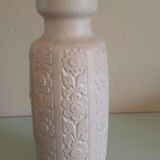 White décor vase flowers ceramic Scandinavian style