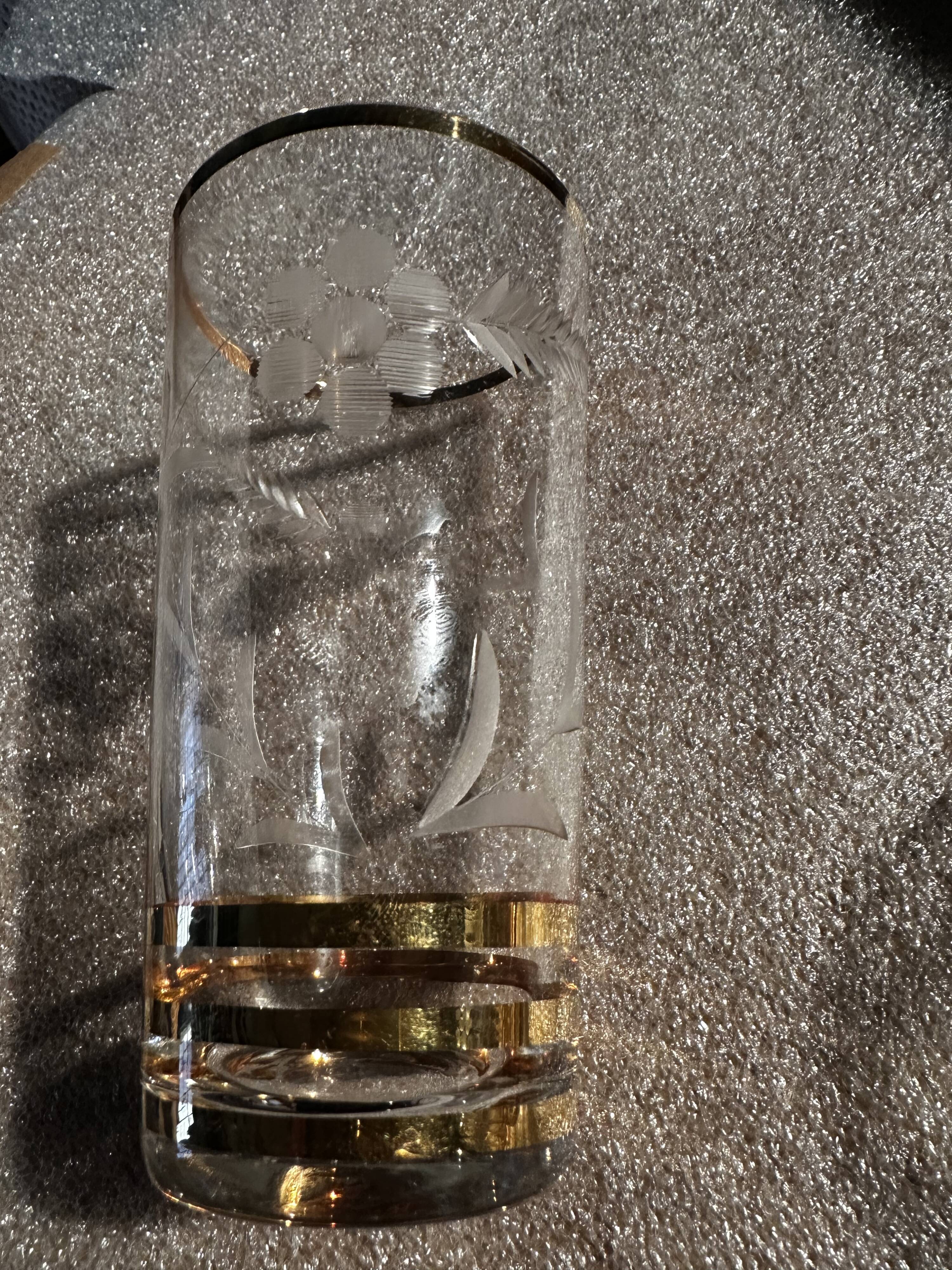 9 art-deco glasses in engraved crystal with gold trim