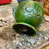 Cache-pot en fonte émaillée verte