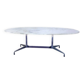 Eames "Segmented" oval table in white marble with stainless steel base, H. Miller 70s