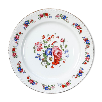 Earthenware dish