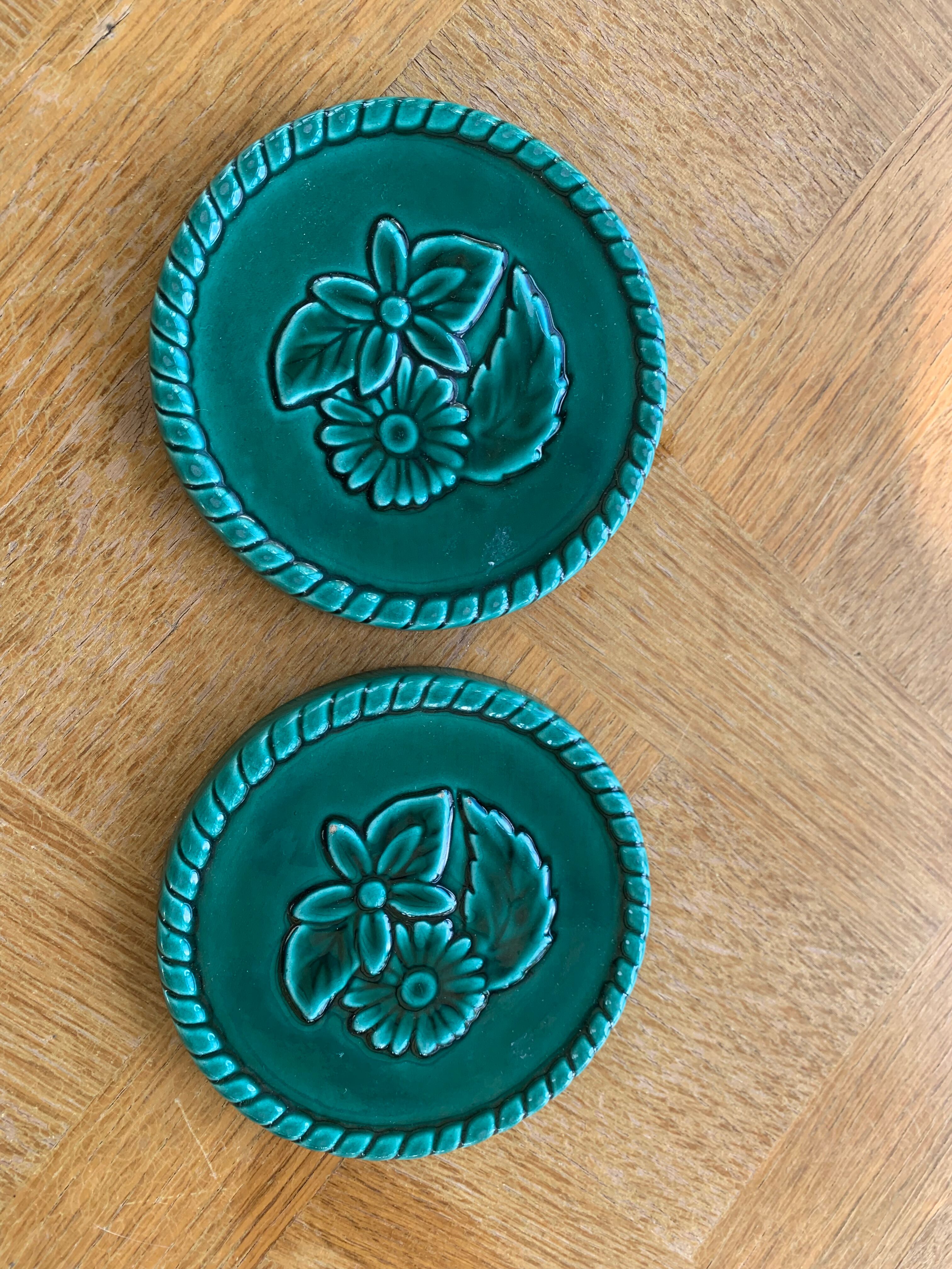 Two bottle unders bottle slurry