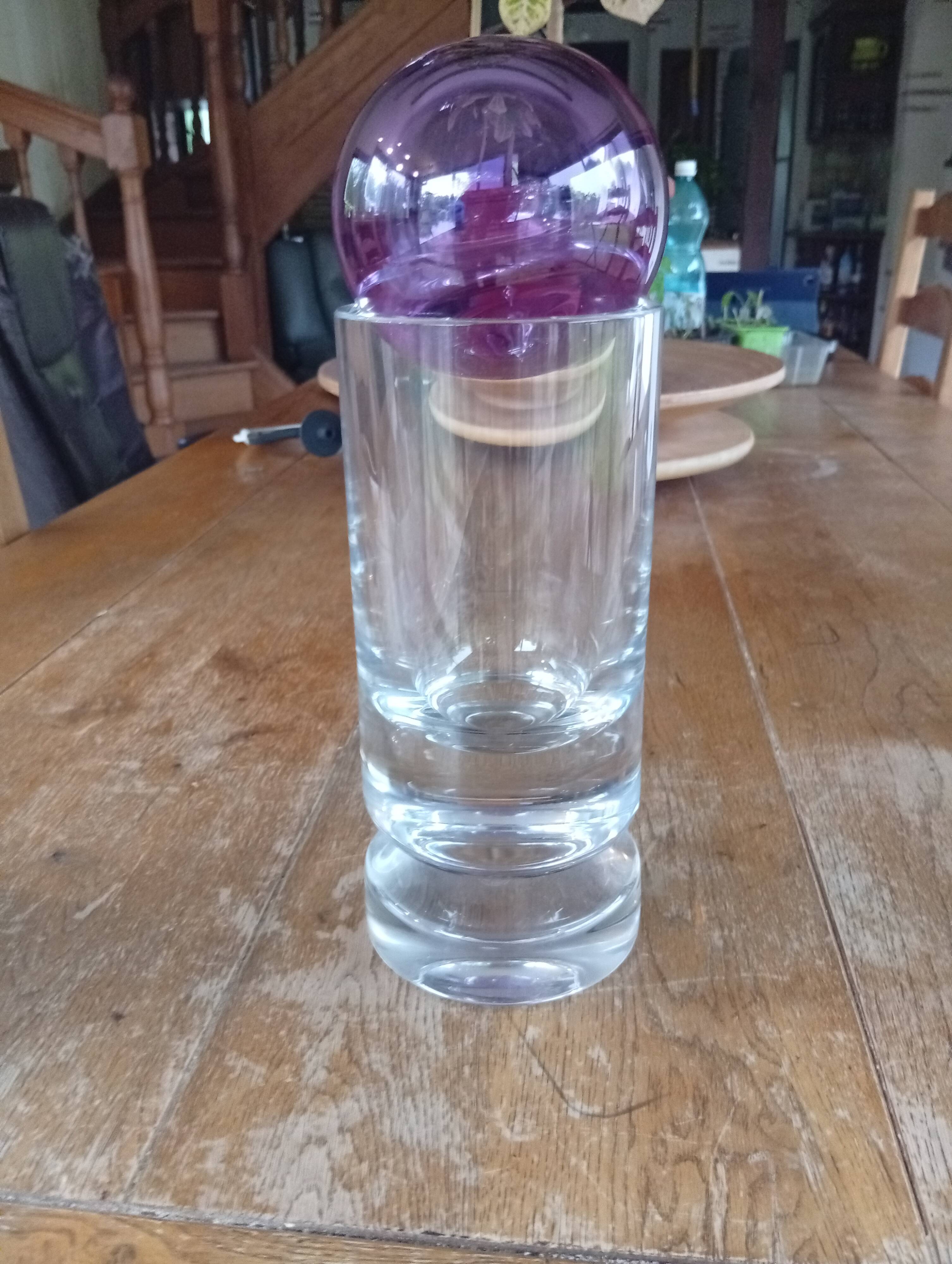 Vase "Cana" et boule "Sirius" en cristal de Baccarat