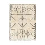Modern Moroccan carpet white