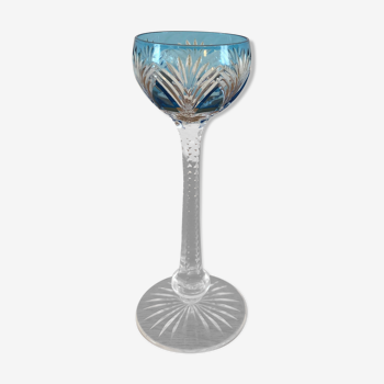 Blue shot glass on foot in cut crystal from Saint Louis