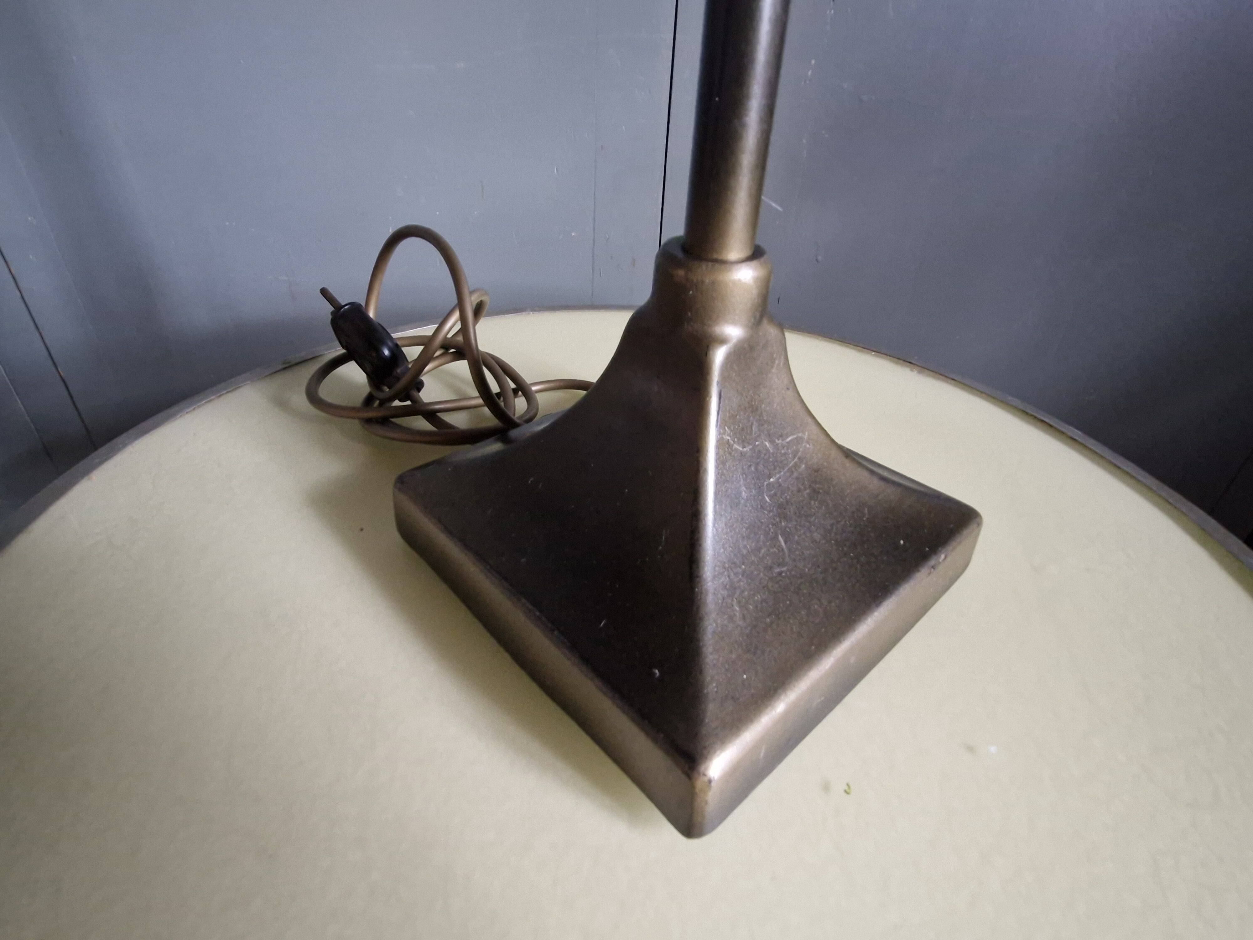 Old bronze lamp base, brown patina - Made in England