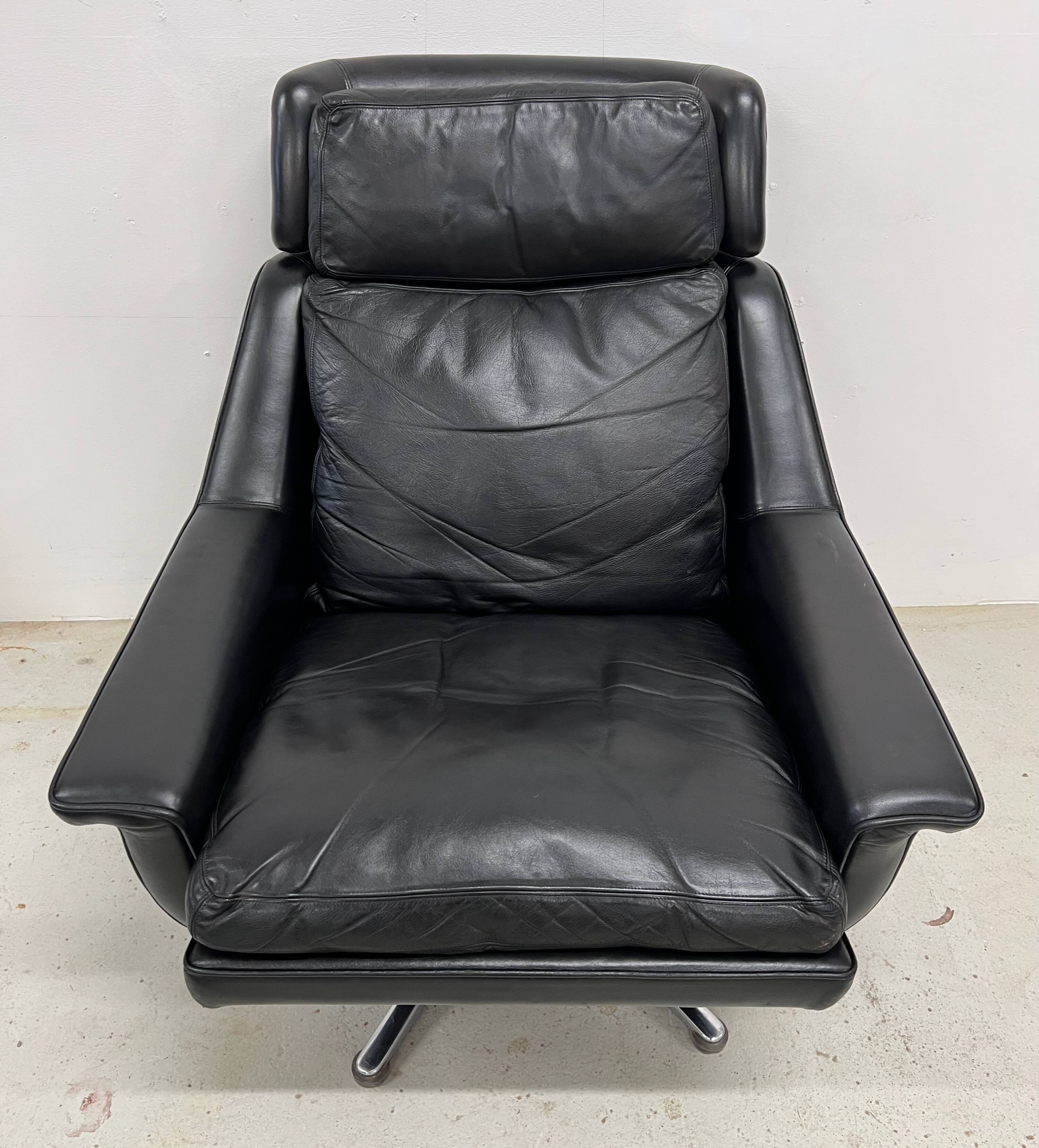 Danish Swivel Armchair Model 802 by Werner Langenfeld for Esa, 1970s