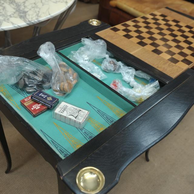 Table has oak games 1930