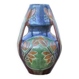 Grand vase Art déco, vase terre cuite émaillé motifs florales, Vase avec anses tripodes, art nouveau