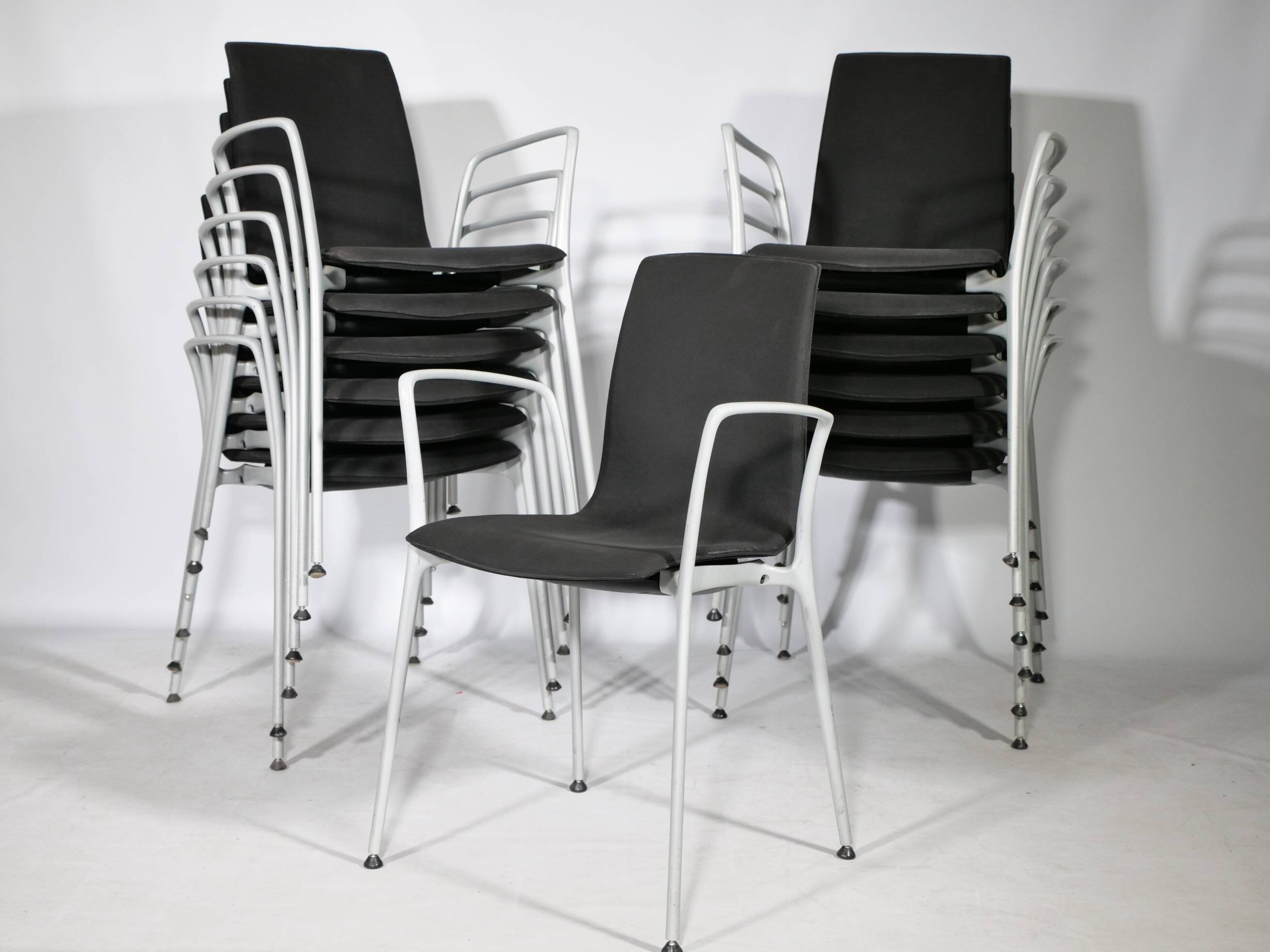 Conference Stacking Chairs Jorge Pensi Kusch & CO