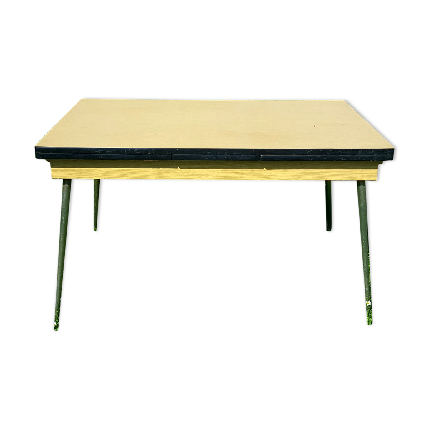 Vintage formica table with extensions circa 1970)