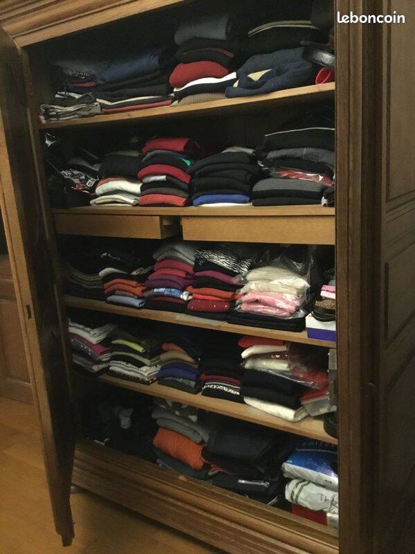 Louis XIII style wardrobe in solid oak wood