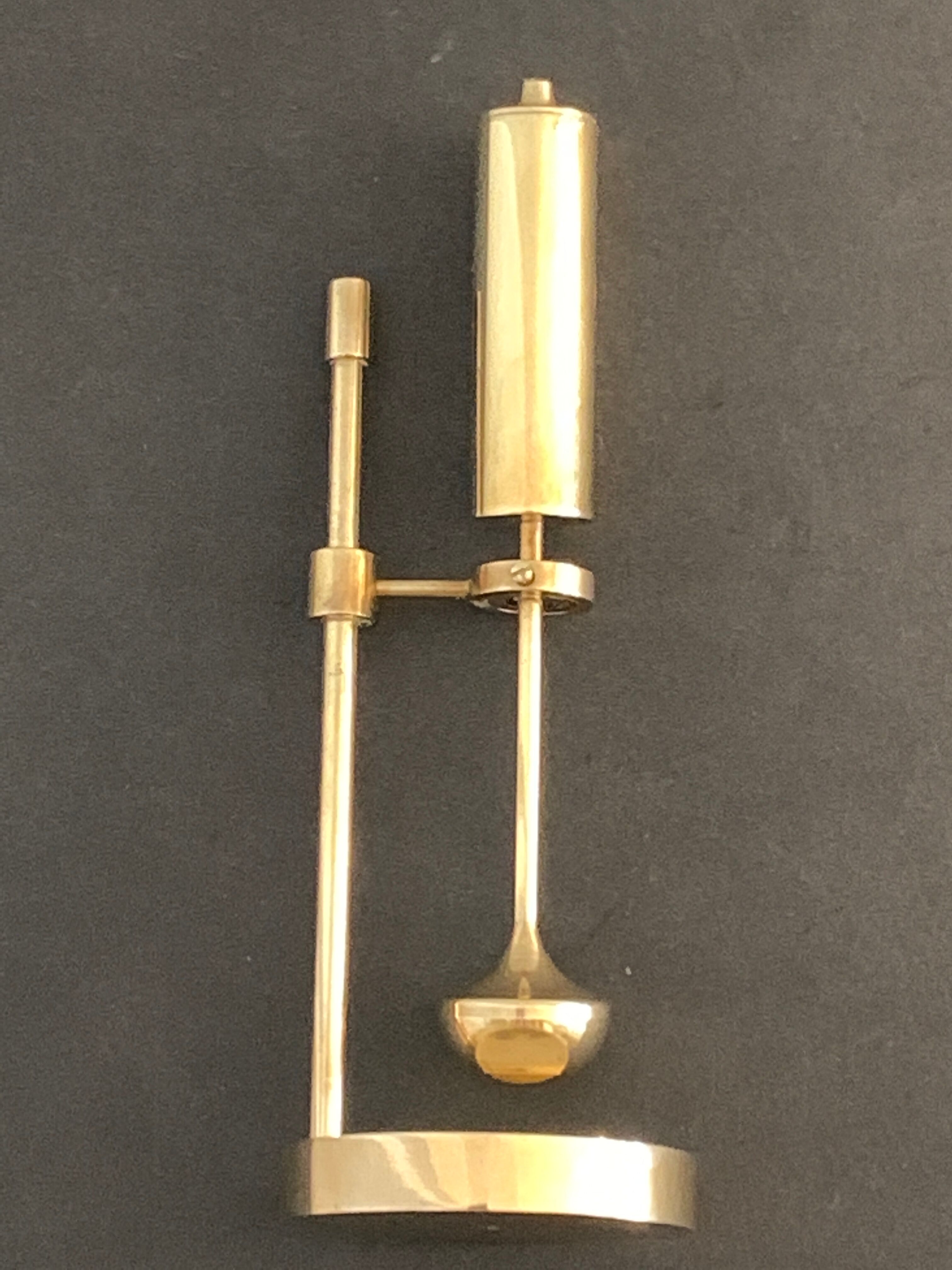 Marine gyroscopic oil lamp in polished solid brass, Ilse Ammonsen for Daproma, Denmark, 1950