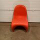 Chaise Verner Pantone