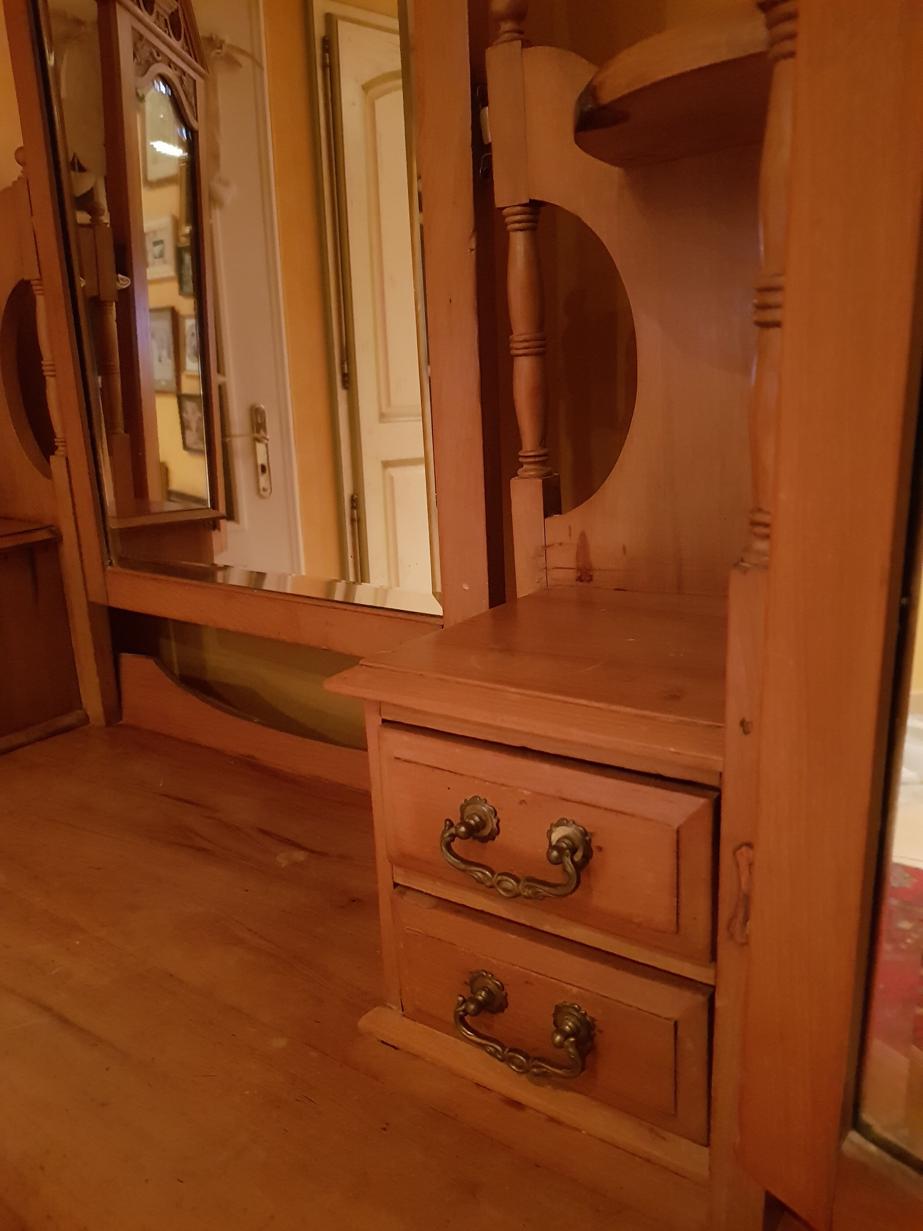 Dresser and his pitchpin triptych