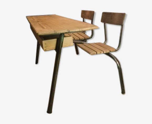 Bureau d'écolier ancien