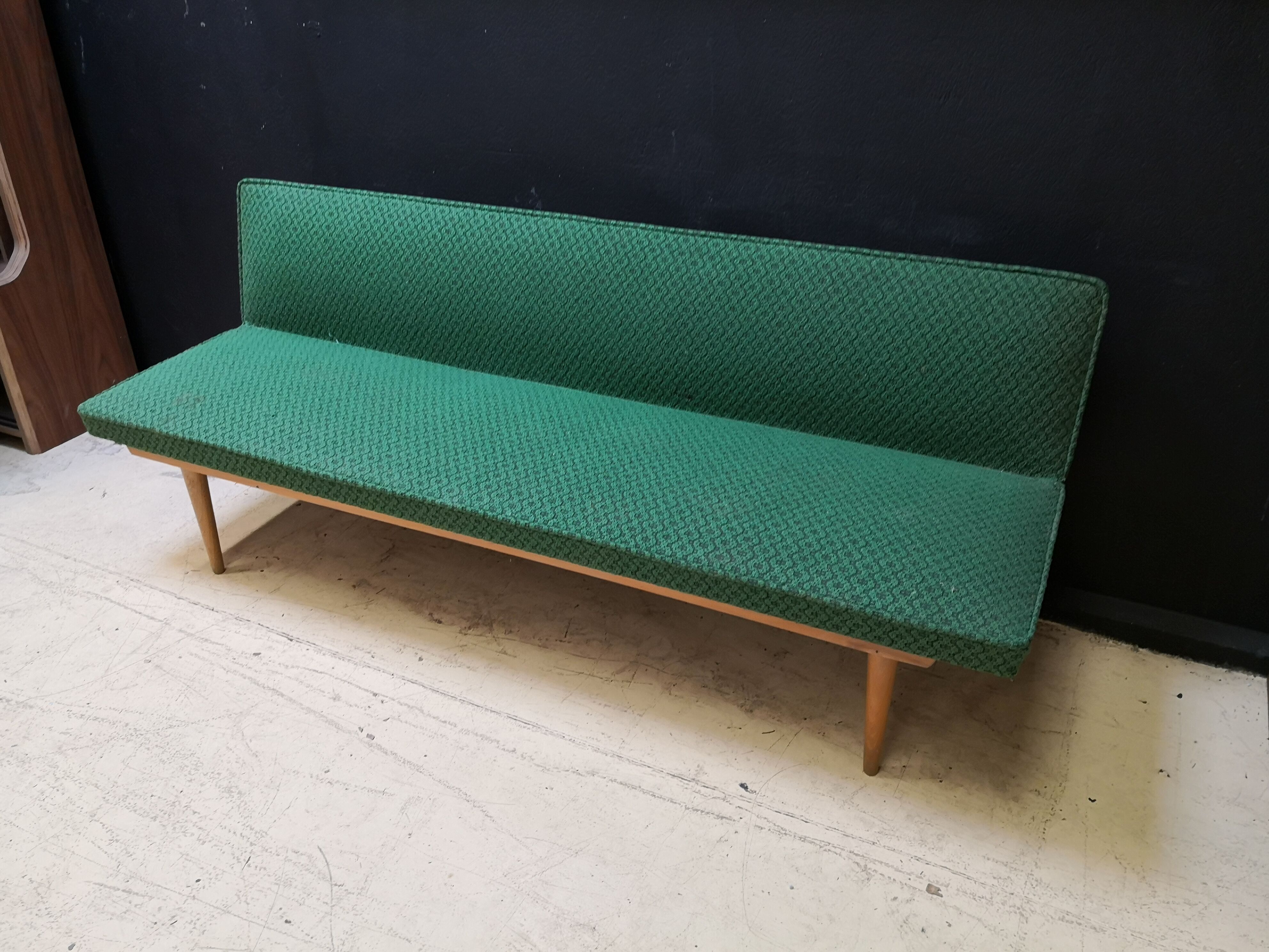Sofa daybed Miroslav Navratil Czechoslovakia 1960