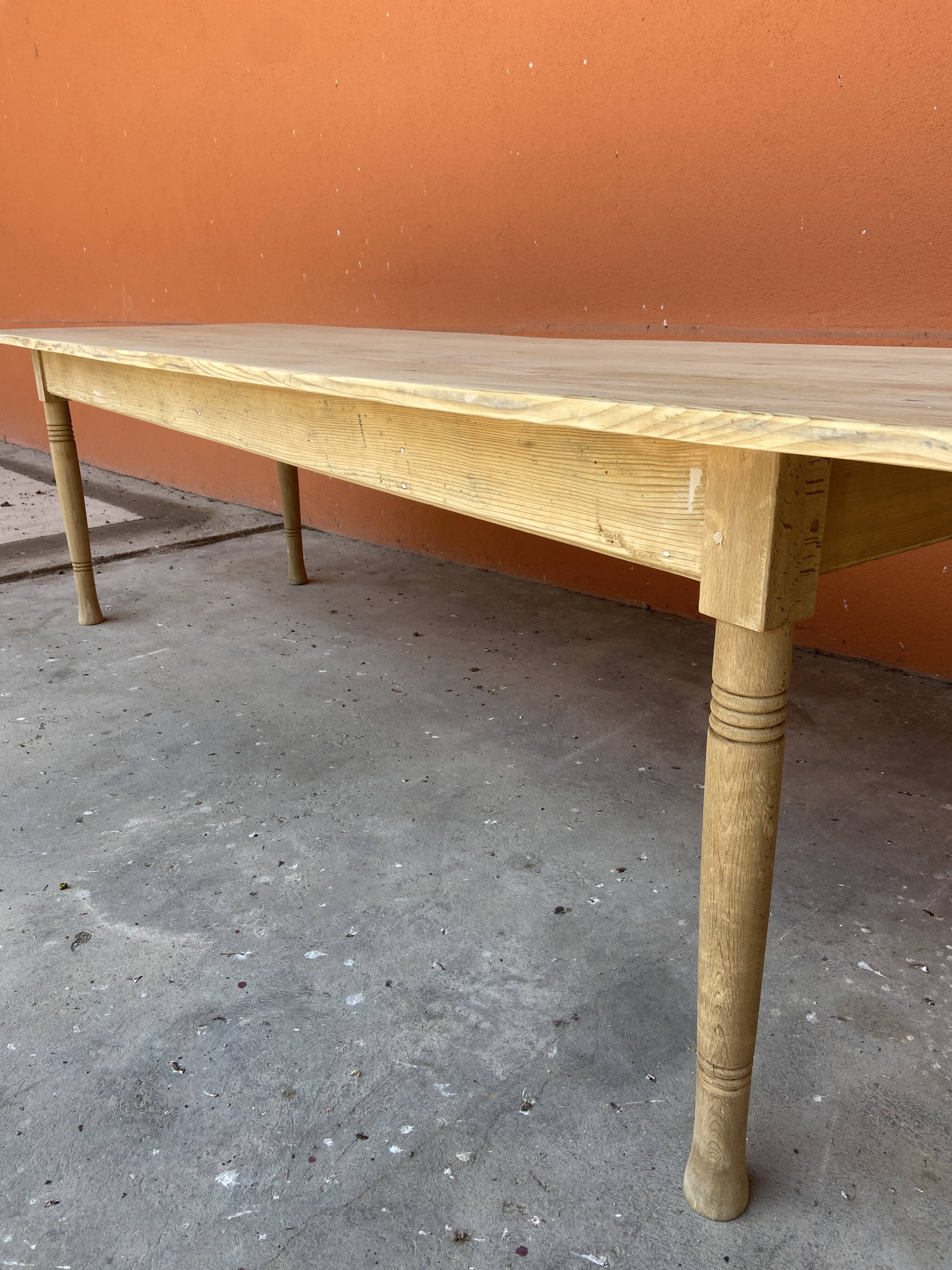 Grande table de ferme 280 cm en sapin