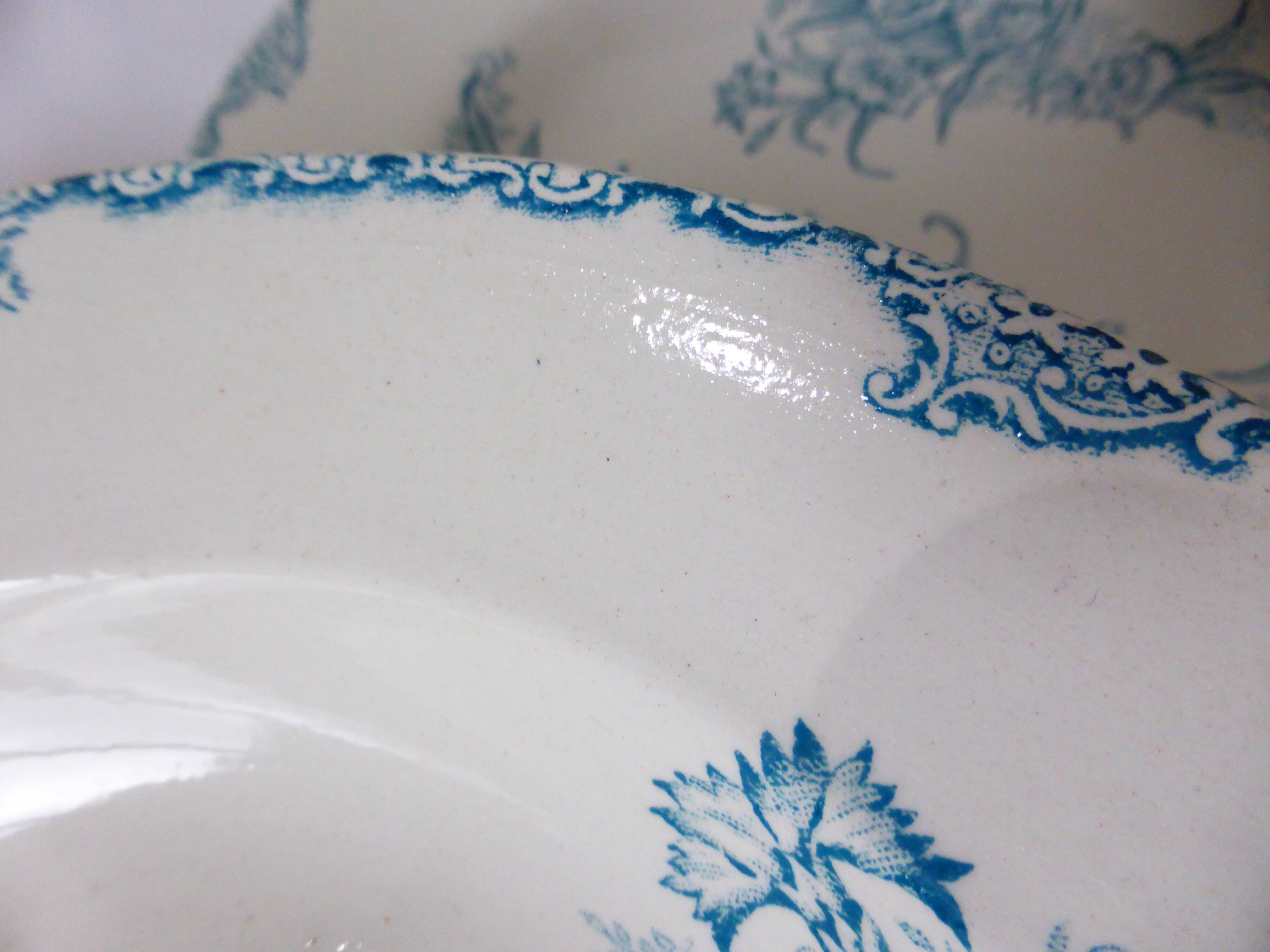 4 vintage hollow plates in iron earth from L&G model Carnations 220517