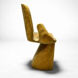 Sculptural wooden armchair – Hand shape