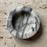 Large round ashtray in white and grey marble