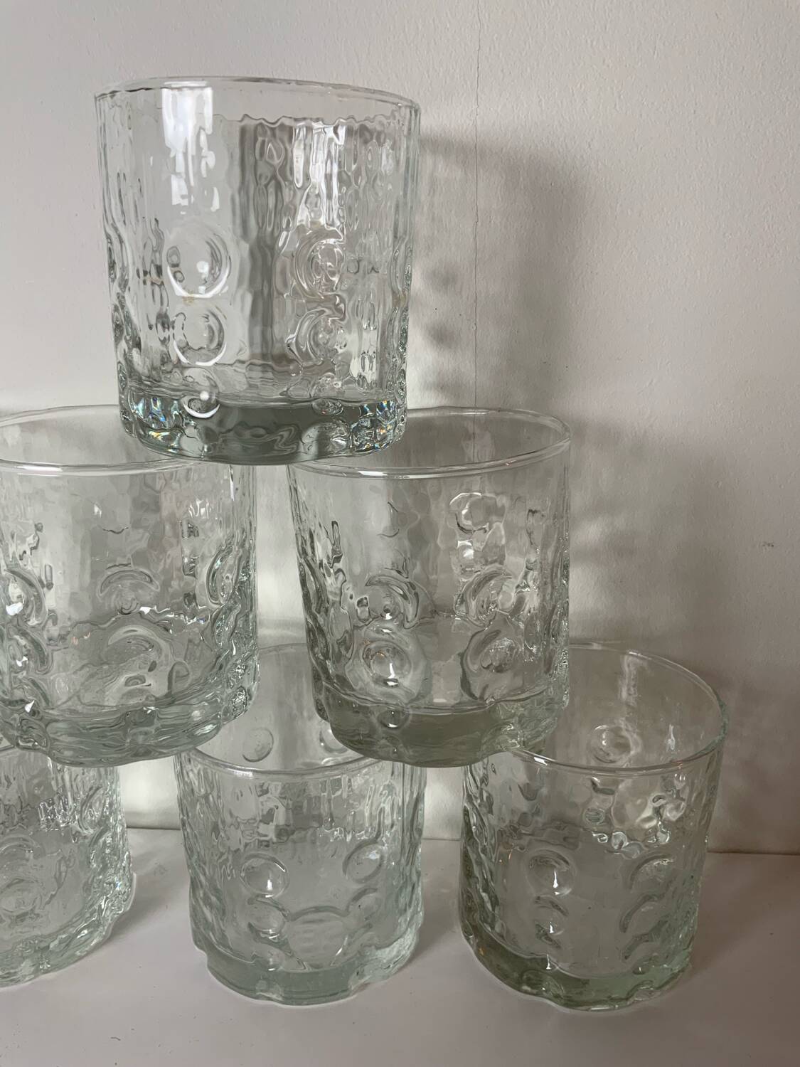 8 verres vintage