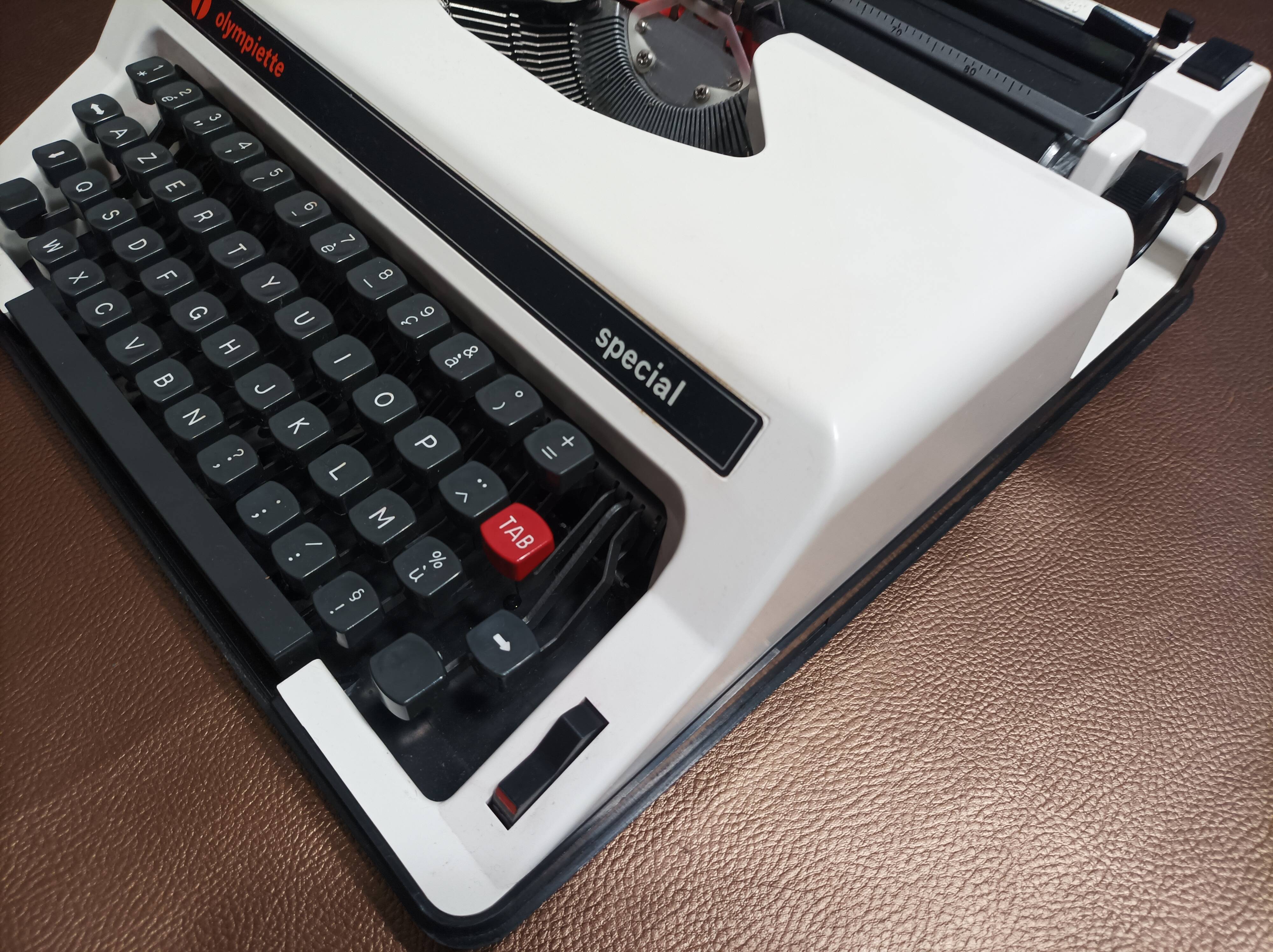 Olympiette Typewriter Special 70s