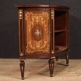 Élégant buffet marqueté de style Louis XVI