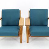 1960s Hans J. Wegner Pair of GE 290 Armchairs in Oak for Getama, Denmark