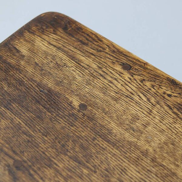 Table basse ancienne en chêne avec piètement en lin recyclé