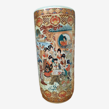 Vase roll in the taste of satsuma
