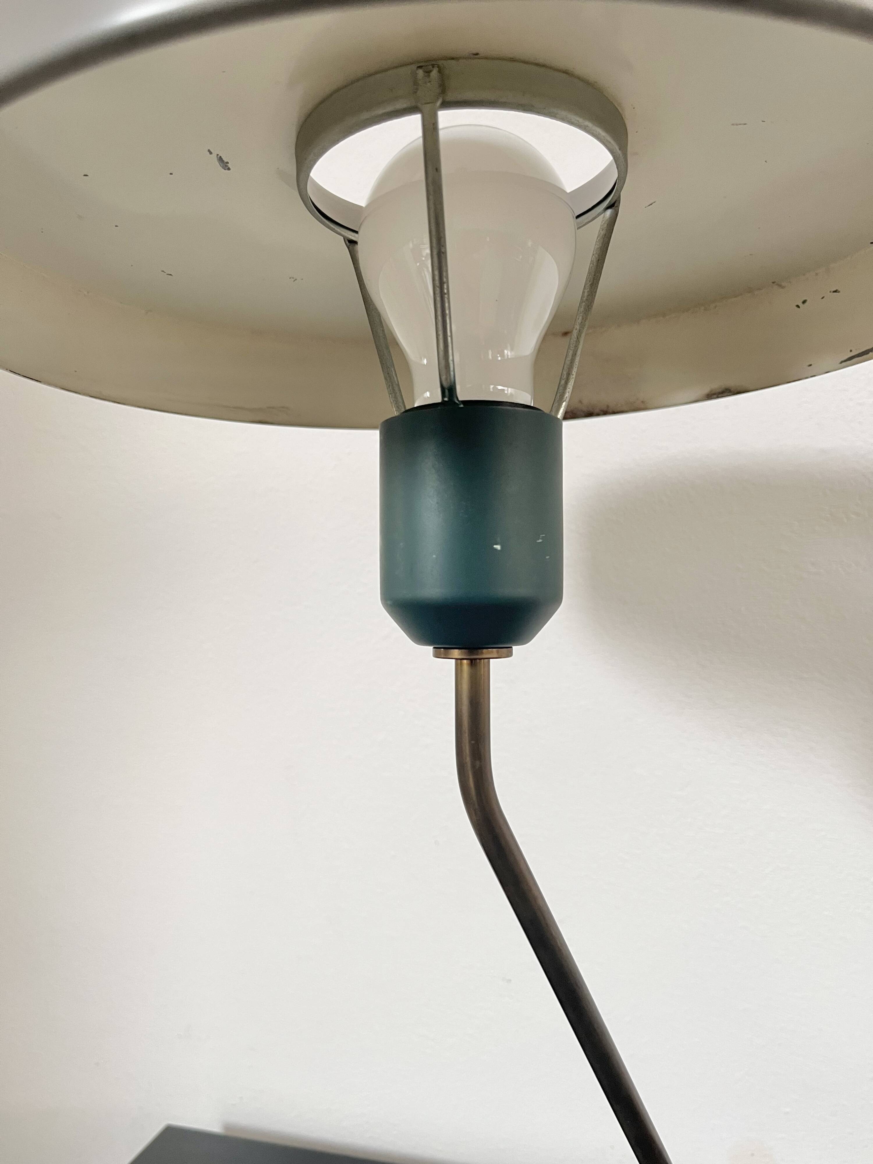 Philips lamp by Louis Kalff model Romeo