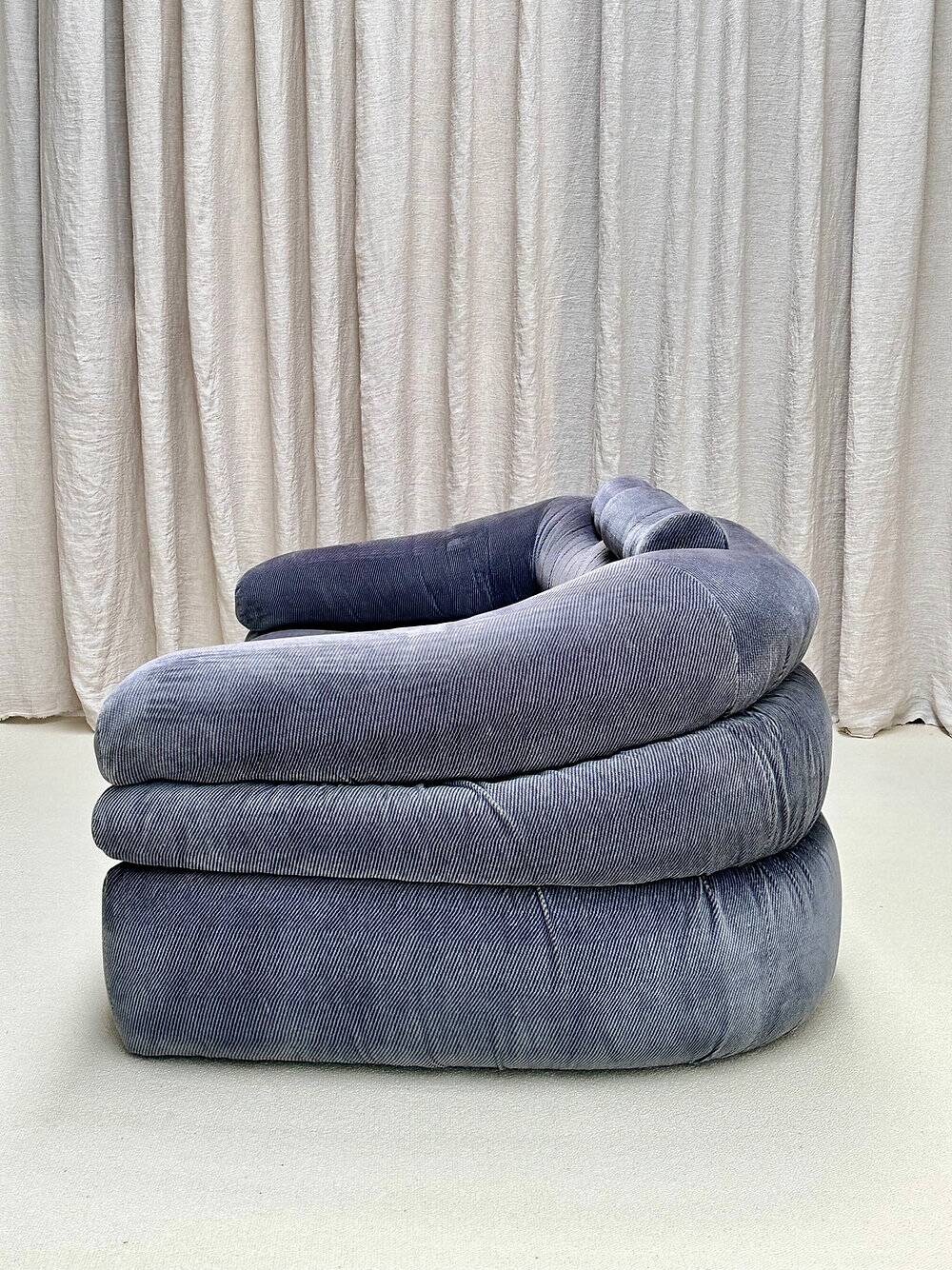 Velvet two seater 'Straccio', by De Pas, D'Urbino, Lomazzi