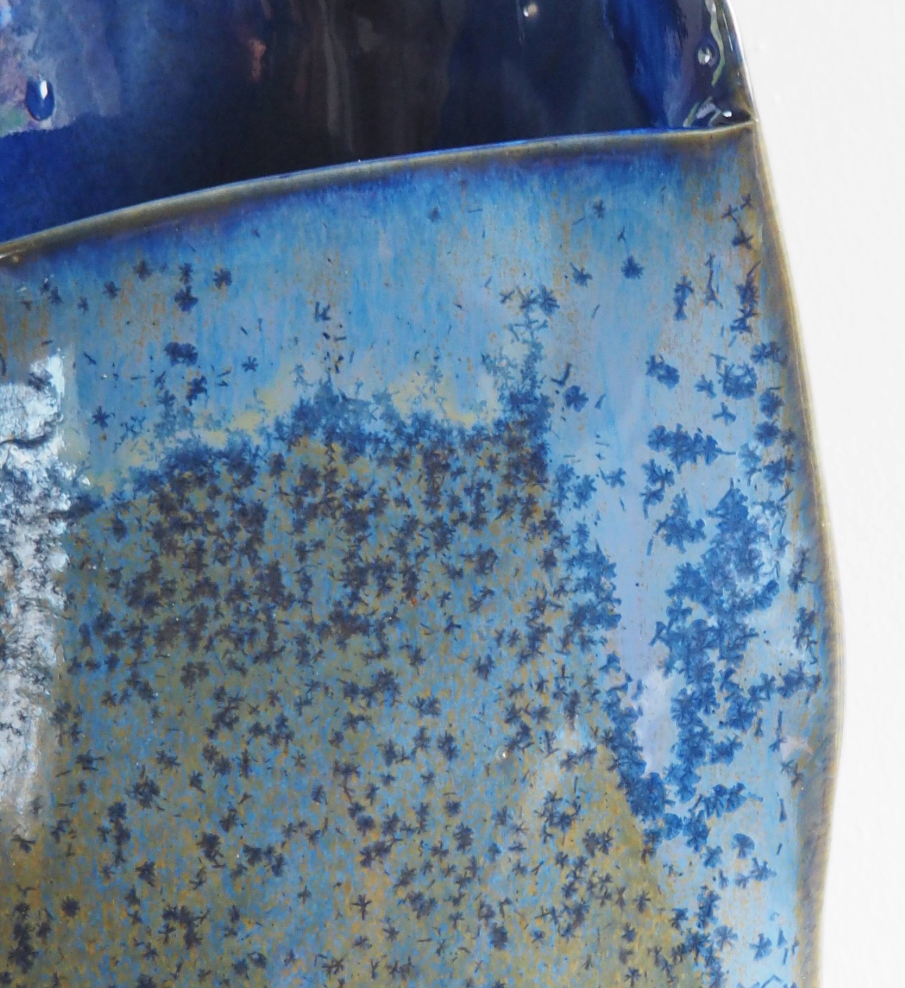 High water vase