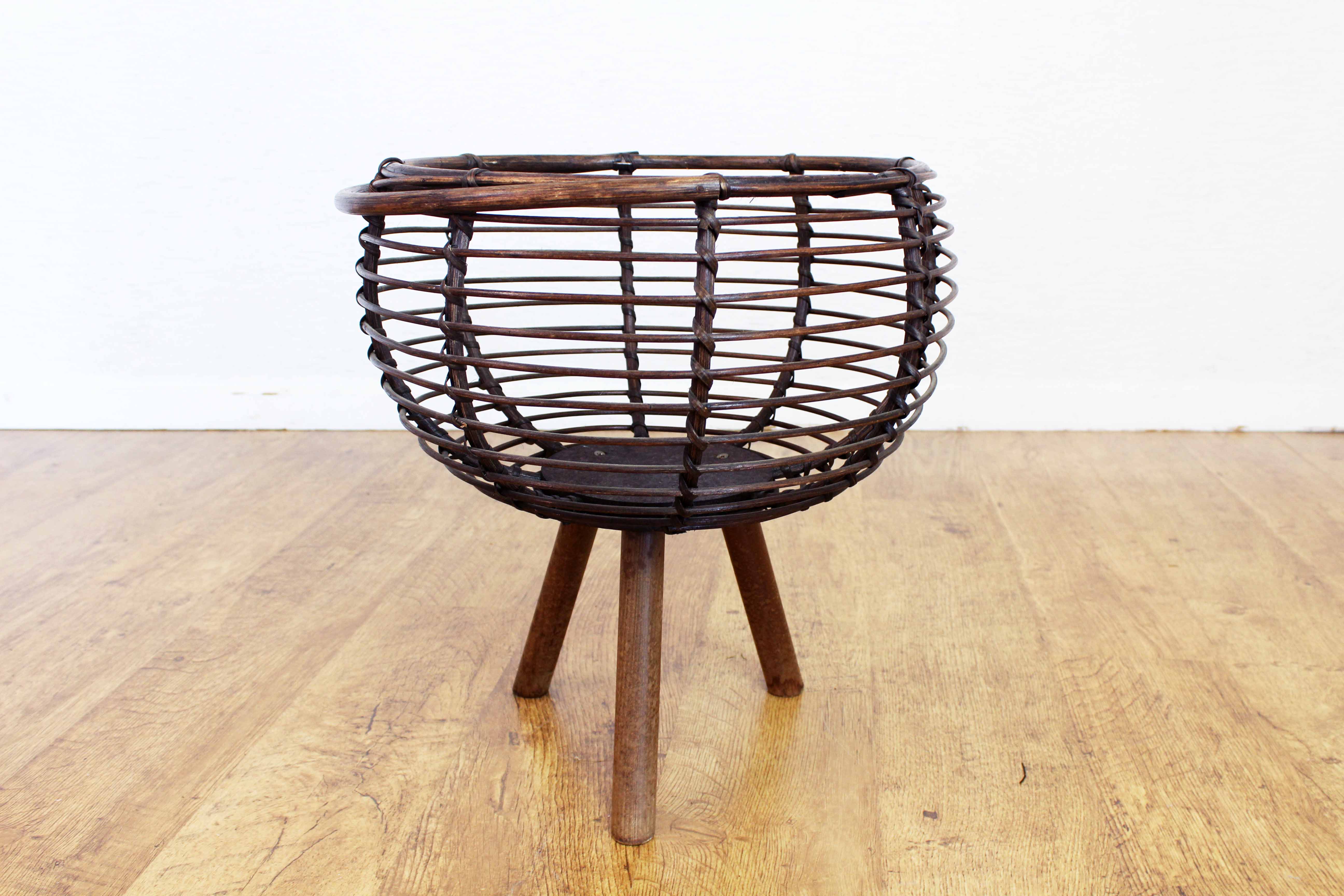 Panier à laine vintage en rotin