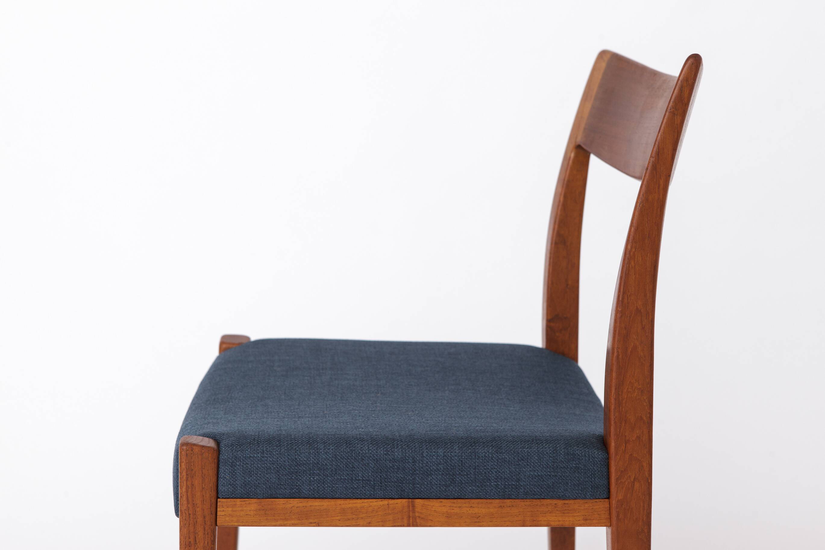 6 Chairs by Yngve Ekström for Hugo Troeds, 1960s, Sweden