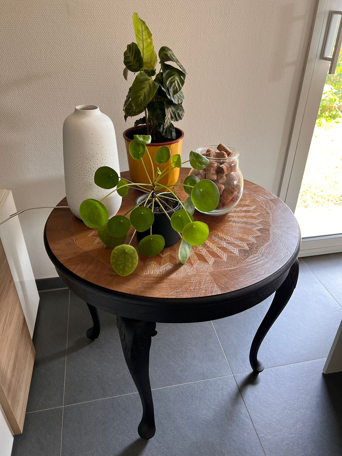 Table d’appoint marqueterie