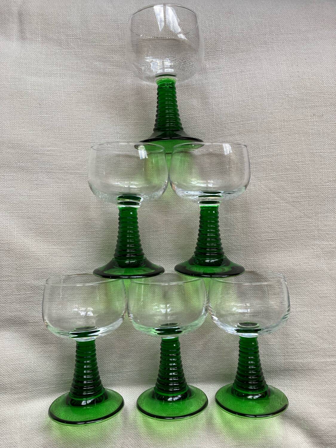 Verres à vin blanc Roemer pied vert