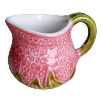 Vintage milk jug in Italian faience majolica.