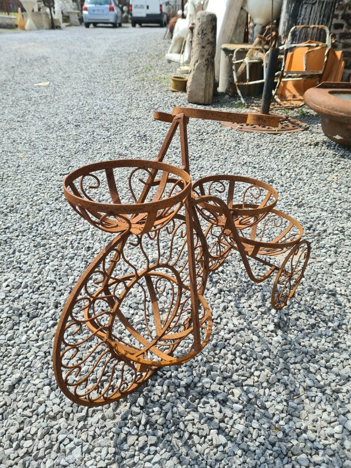 Wrought iron planter
