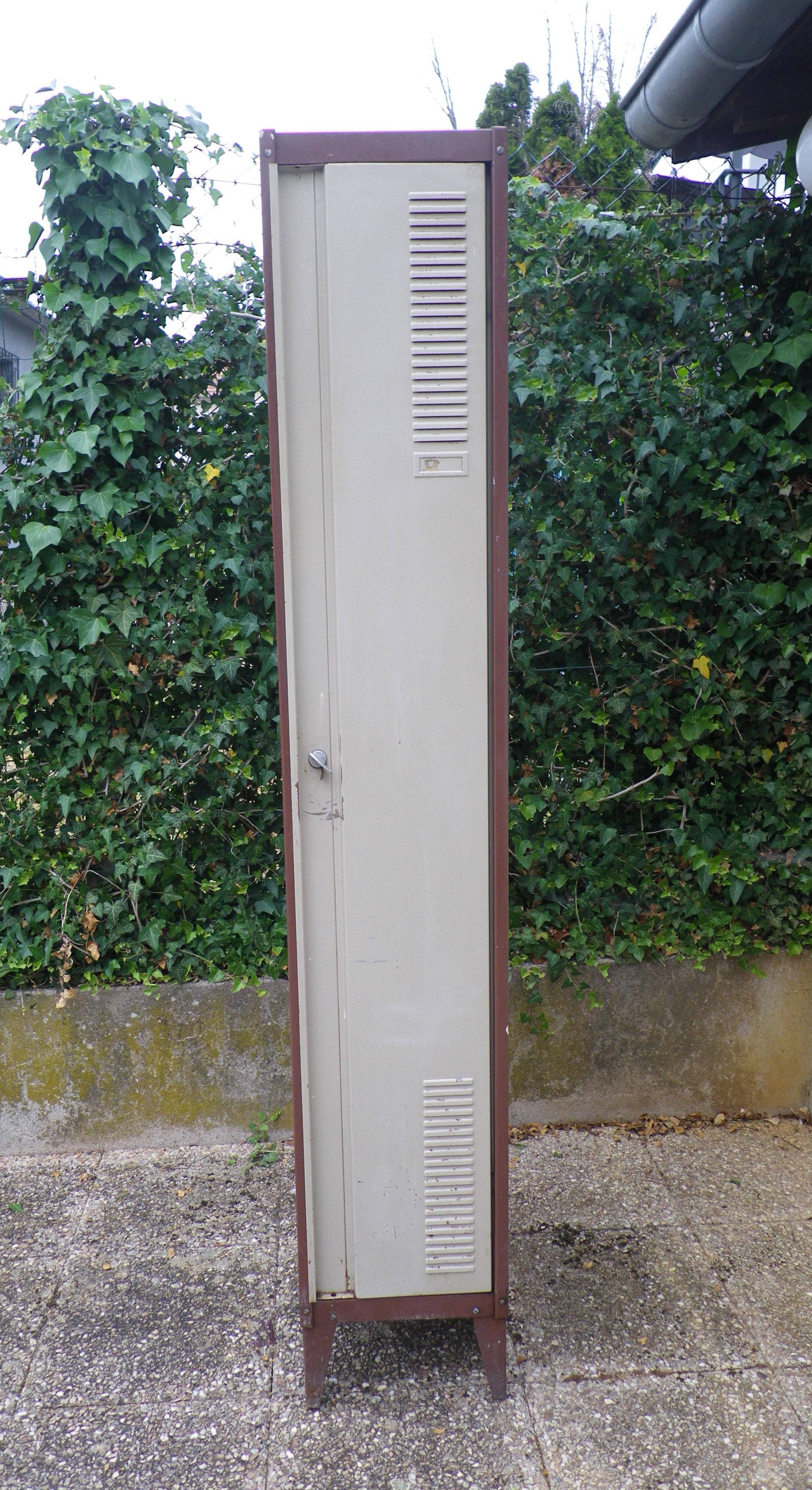 Original cloakroom, metal, industrial style