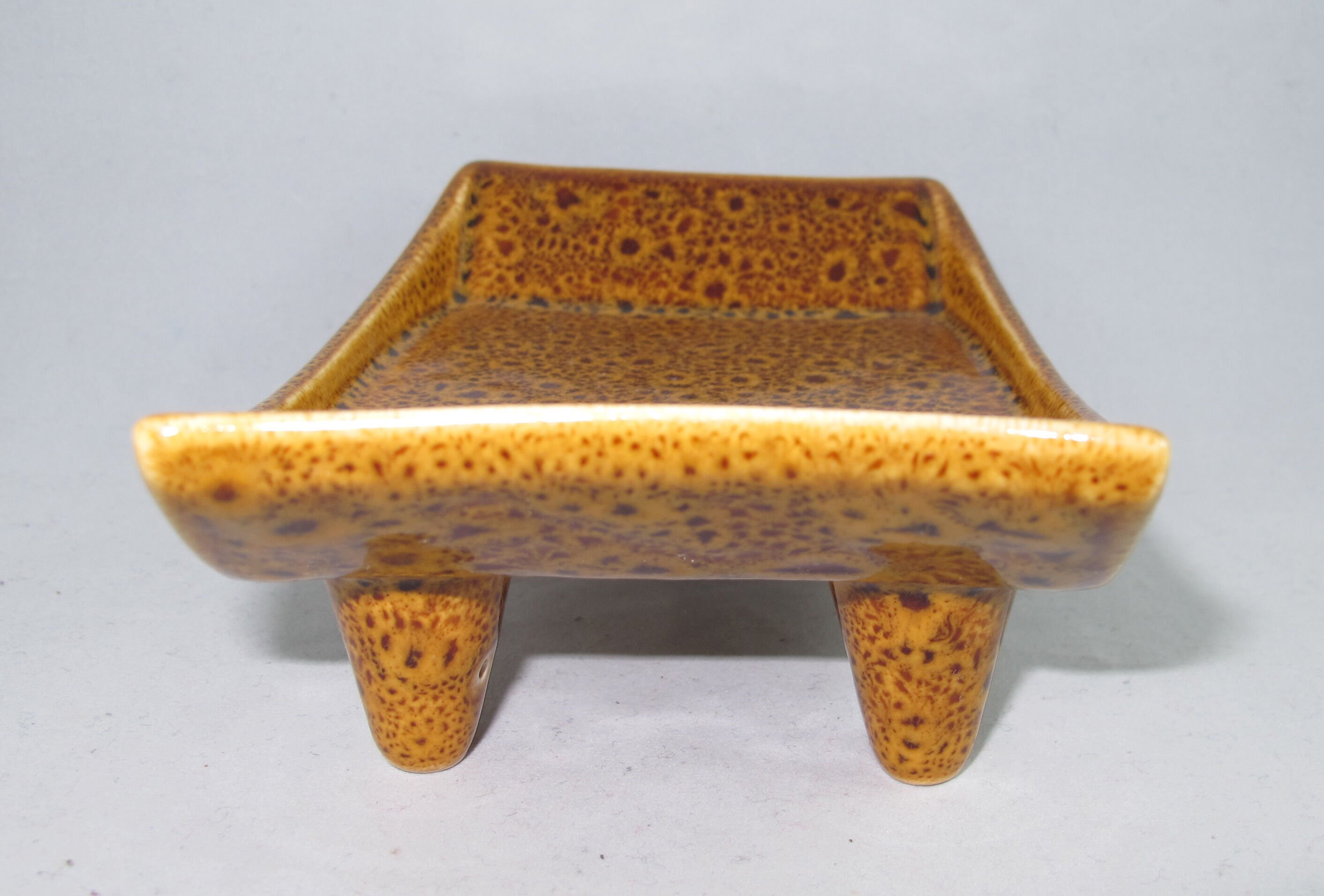 empty pocket or porcelain candle holder