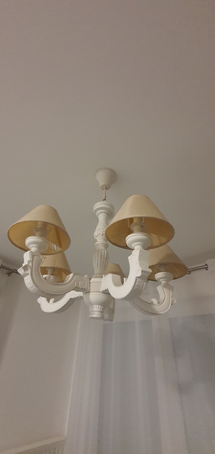 White wooden chandelier 5 branches